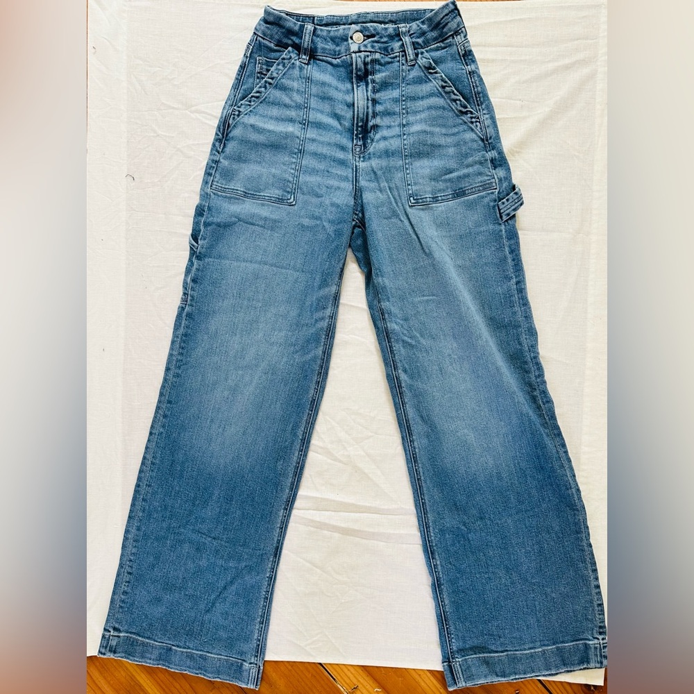 American Eagle Outfitters Curvy Super High-Rise Baggy Wide Leg Jeans